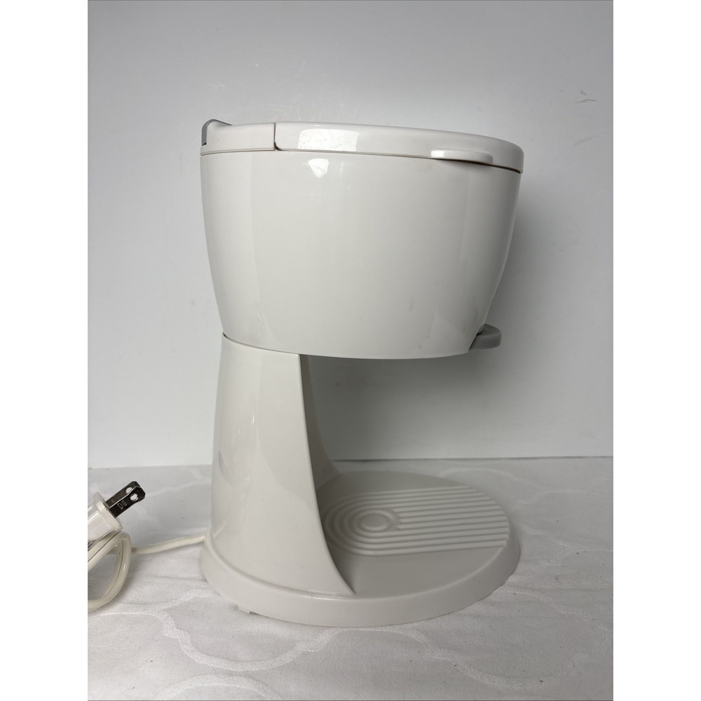 Sunbeam Hot Shot 6142 Hot Water Dispenser White 16oz Tested Working - Picture 4 of 6